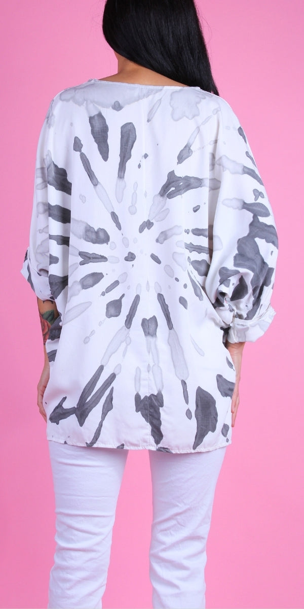 Andria Top - Gigi Moda - Made in Italy # Gigi Moda, italian top, Made in Italy, oversize, resort wear, Rolled Sleeves, Round Neck, shirt, spring, SPRING TOP, summer, Tie Dye, Top