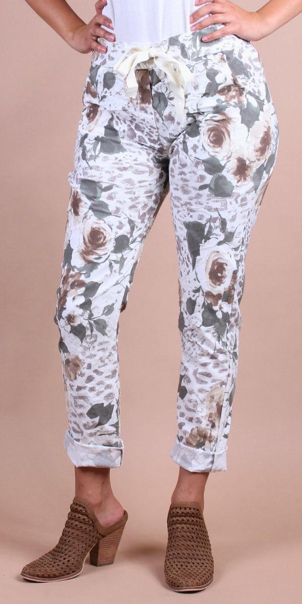 Petalo Cheetah Print Pants - Gigi Moda - Made in Italy # animal print, cheetah print, Cropped pants, drawstring, flower print, Gigi Moda, leaf print, lightweight, made in italy, pockets, rose print, stretch, Tie waist