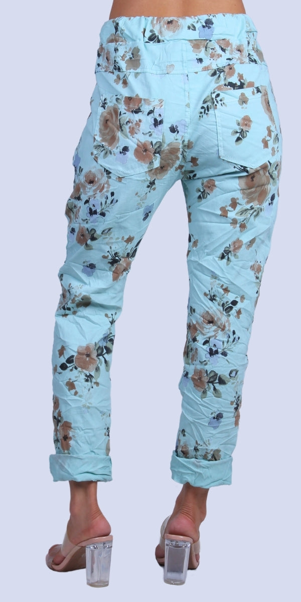 Casale Floral Pants - Gigi Moda - Made in Italy # cropped pant, Cropped pants, elastic waist, elastic waistband, floral, floral design, floral pattern, Floral Print, Gigi Moda, Made in Italy, one size, OS, Pants, Pockets, shabby chic, Tie waist