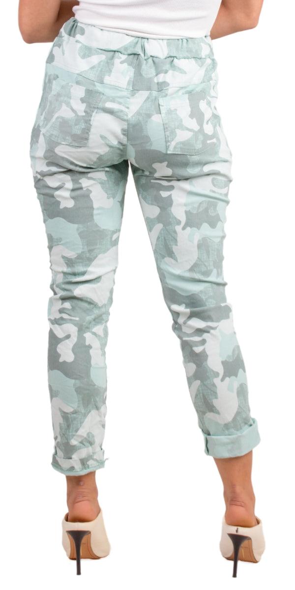 Poluma Camo Print Pants - Gigi Moda - Made in Italy # Camo, Camo pant, Camo print, Cropped pants, drawstring, Gigi Moda, lightweight, made in italy, pockets, stretch, Tie waist