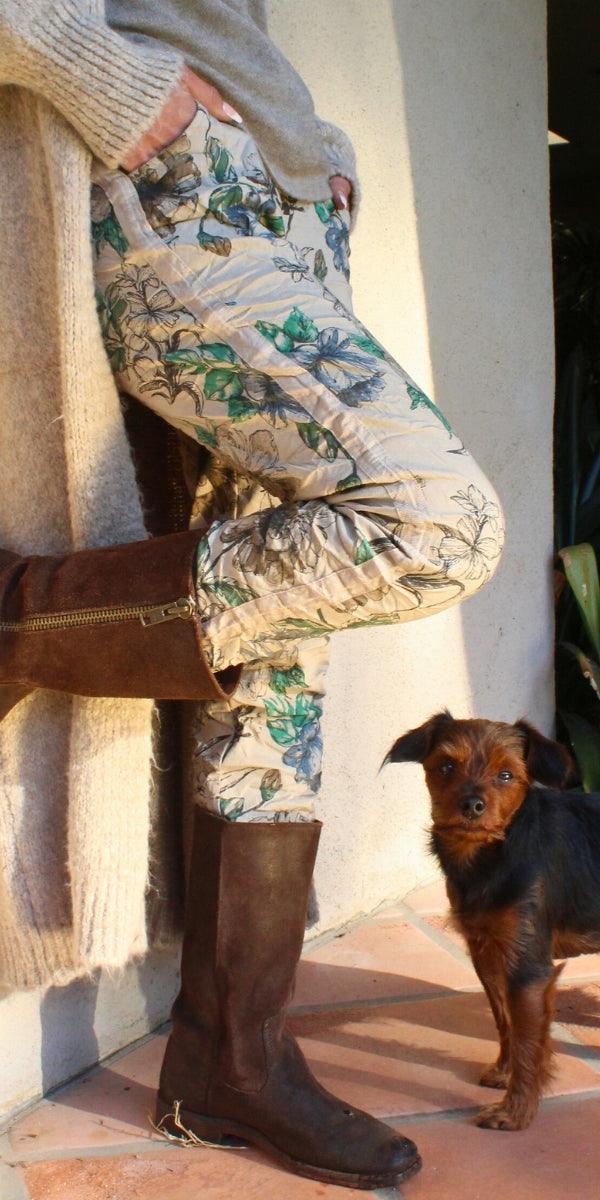 Poluma Garden Pants - Gigi Moda - Made in Italy # Cropped pants, drawstring, floral, floral design, Floral Print, Gigi Moda, lightweight, made in italy, pockets, stretch, Tie waist