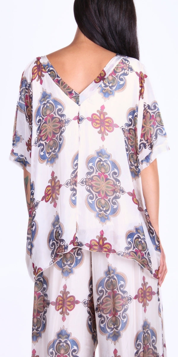 Lizane Medallion Blouse