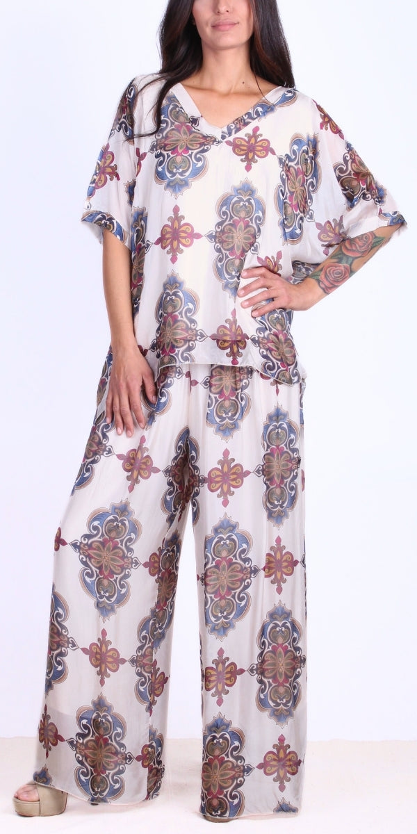 Lizane Medallion Blouse