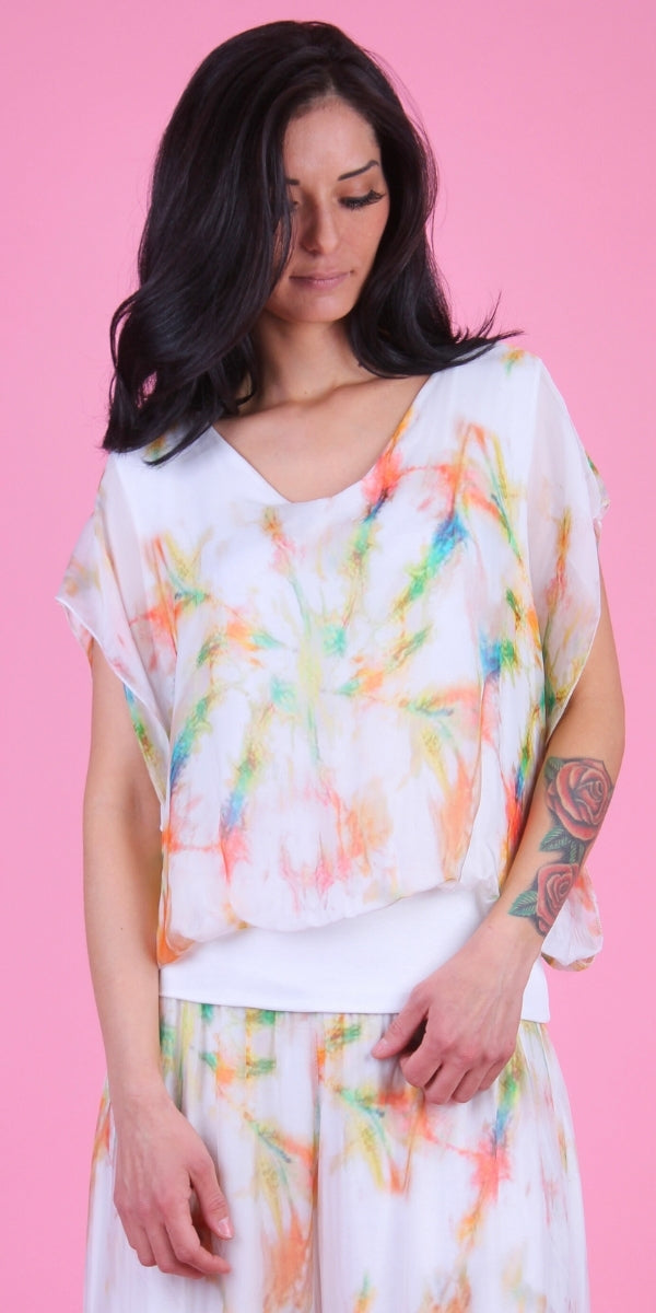 Amante Tinta Top - Gigi Moda - Made in Italy # banded bottom, Blouse, flutter sleeve, gigi moda, Made in Italy, silk, stretch waistband, tie-dye, top, V Neck