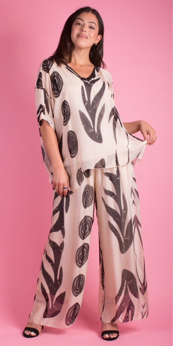 Angelo Esotico Silk Pant - Gigi Moda - Made in Italy # 100% Silk, bohemian, comfortable, Double Layer, Elastic Waist Palazzo, free shipping, Gigi Moda, Made in Italy, one size, palazzo, Pant, shop gigi moda, Silk, tribal print, viscose