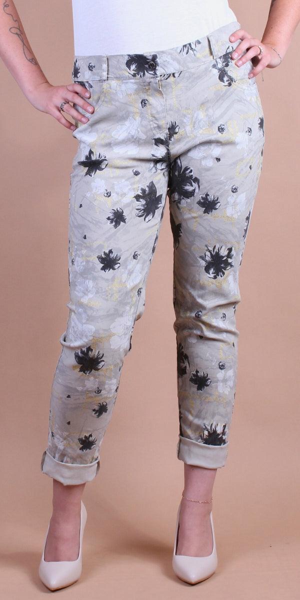 Donella Pant - Gigi Moda - Made in Italy # comfy pant, cropped pant, elastic waist, floral, floral design, floral pattern, Floral Print, Gigi Moda, Made in Italy, Pants, Pockets, stretchy waistband, zipper pant