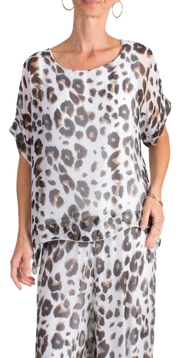 Monica Leopard Print Silk Kaftan - Gigi Moda - Made in Italy # animal print, blouse, comfy top, gigi moda, Italian Clothing, Kaftan, Leopard Print, Made in Italy, one size, Round Neck, Silk, top, washable