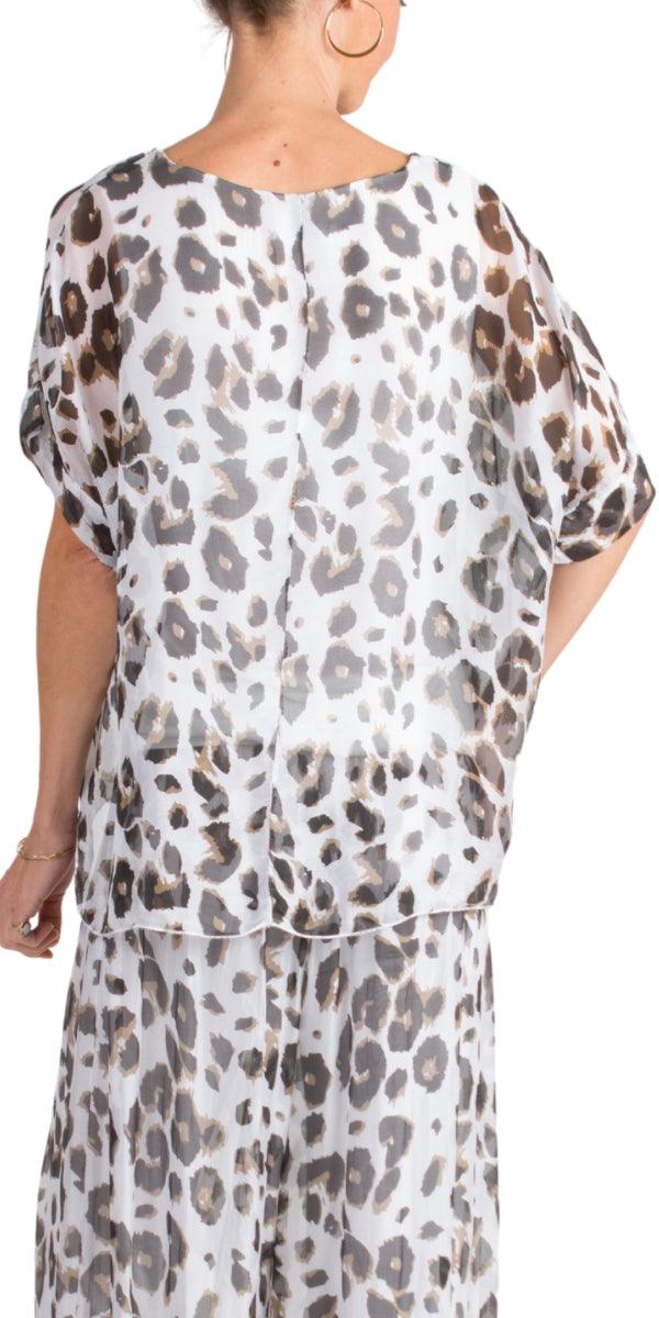 Monica Leopard Print Silk Kaftan - Gigi Moda - Made in Italy # animal print, blouse, comfy top, gigi moda, Italian Clothing, Kaftan, Leopard Print, Made in Italy, one size, Round Neck, Silk, top, washable