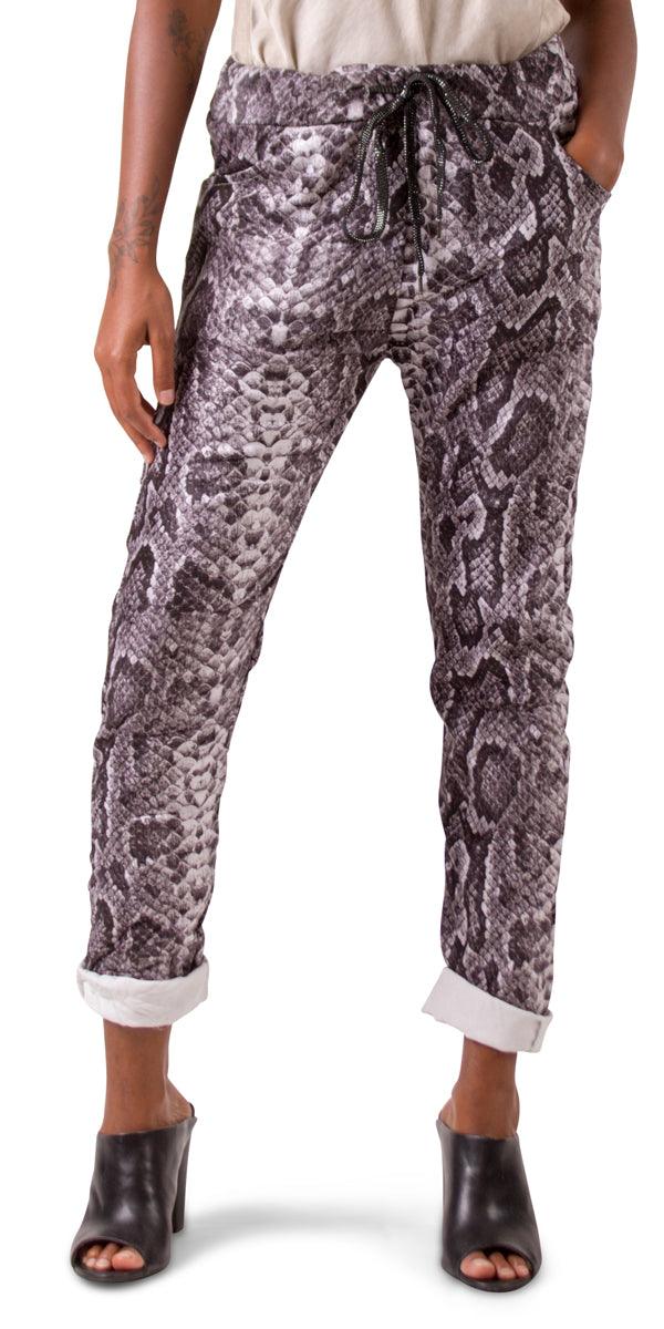 Snake Print Tie-Waist Pant - Gigi Moda - Made in Italy # COMFY PANTS, Cropped pants, drawstring, drawstring pant, drawstring pants, Gigi Moda, Italian pant, Made in Italy, Pants, pockets, shop gigi moda, snake print, snake print made in Italy, STRETCHY PANT